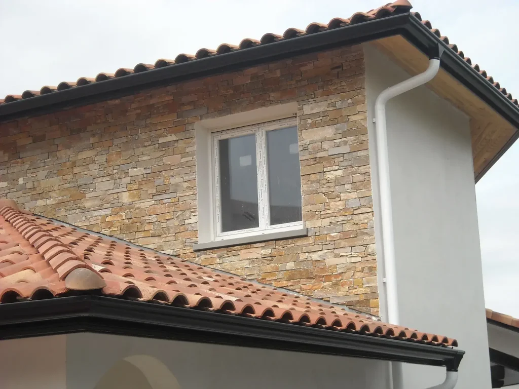 Gouttières et zinguerie à Aixe-sur-Vienne